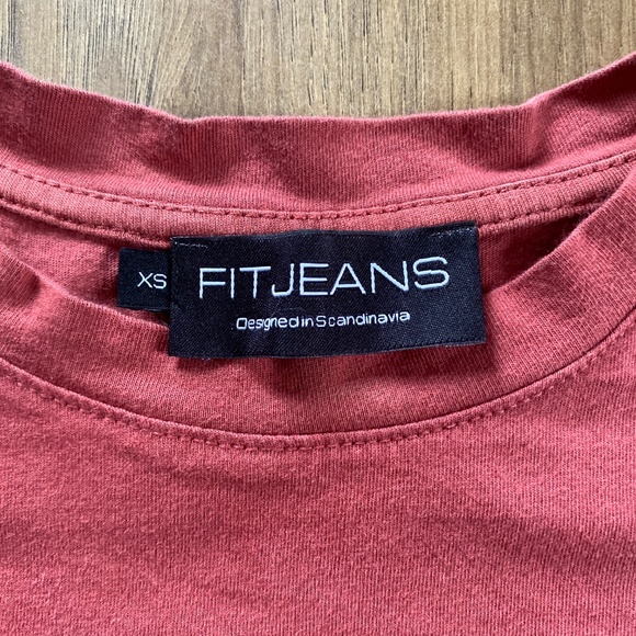 Fitjeans Red Cropped T-Shirt XS - Picture 6 of 8